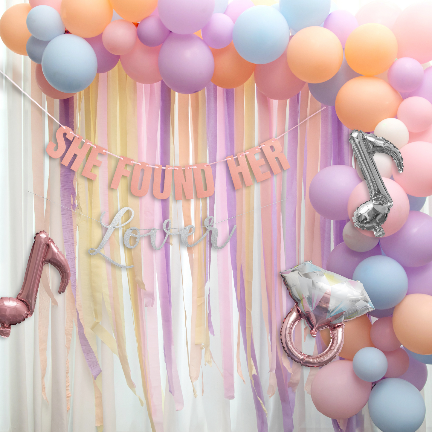 Taylor Swift Decoration Set